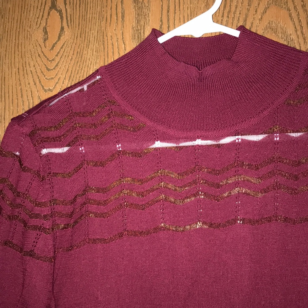 Sweater - Picture 4 of 5